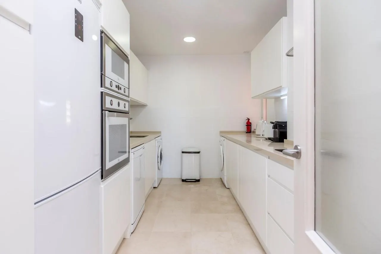 First Line Penthouse In Puerto Sotogrande With Seaviews Διαμέρισμα